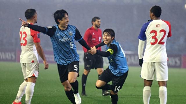 亞冠申花敗川崎，無緣八強(qiáng)，C羅對(duì)決夢(mèng)破。