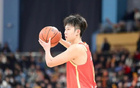 廣廈官宣，孫銘徽退賽，26歲悍將離場(chǎng)，遼籃對(duì)決成憾。
