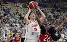 女籃亞洲杯：中國(guó)大勝印尼51分，張子宇得13分。