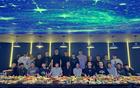 趙繼偉宴遼籃25人，楊鳴大韓出席，贈(zèng)別離隊(duì)友四言。